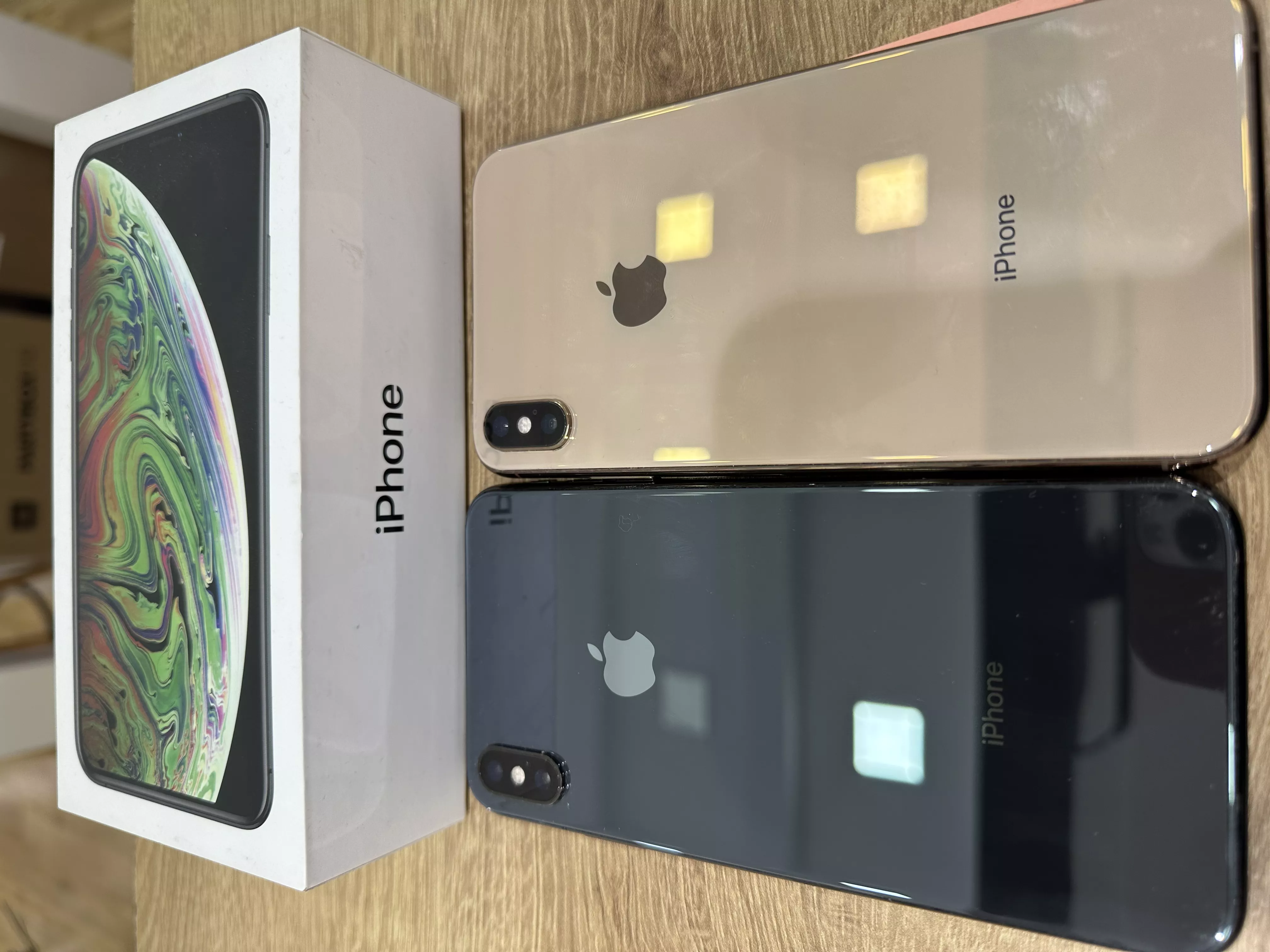 iPhone XS Max 64/256gb απο 349€